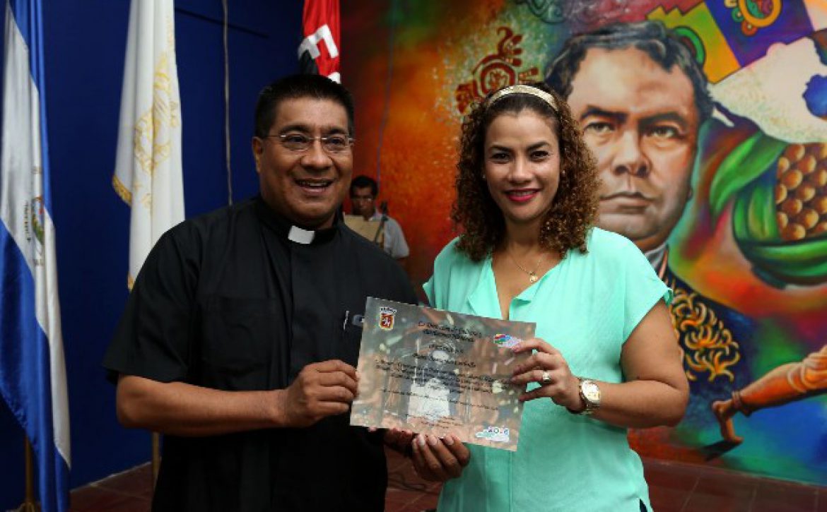 portada-revista-en-honor-a-santo-domingo