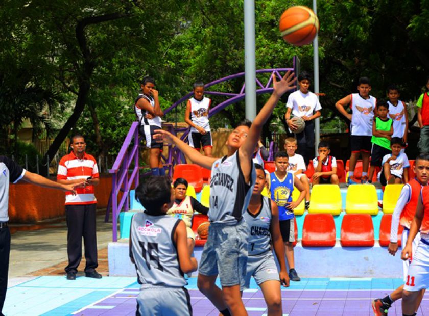 PORTADA. INICIA TORNEO DE BALONCESTO INFANTIL. 11 MAYO 19