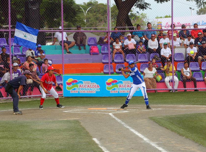 PORTADA. II CAMPEONATO DE SOFTBOL FEMENINO