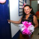 Comunidad de Santa Rosa celebra entrega de vivienda a la señora Adelina Cruz