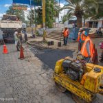 Comuna Capitalina realiza bacheo en las principales vías de Managua