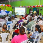 Familias del Distrito VI asisten a cabildo consultivo
