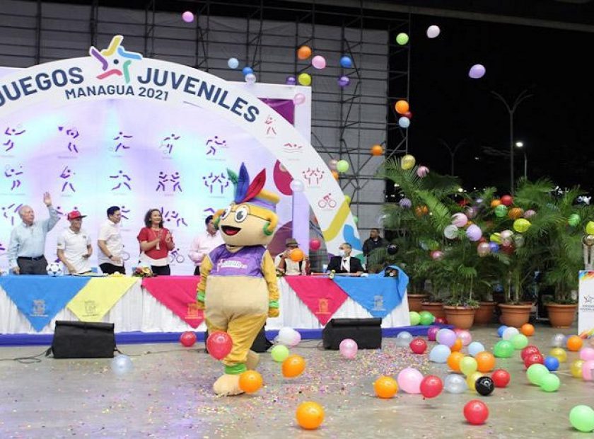 PORTADA. JUEGOS JUVENILES