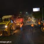 Avanza bacheo mecanizado en las principales pistas de Managua
