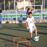 Academias de Fútbol reciben materiales deportivos