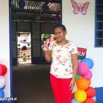 Protagonista recibe feliz su nueva casa y sin temor al invierno