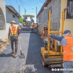 Autoridades capitalinas visitan obra de mejoramiento vial en Casas para el Pueblo