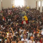 Autoridades de Managua acompañan a las familias en la bajada de la imagen del Santo Patrono de la capital