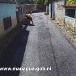 Revestimiento asfáltico en 8 cuadras del barrio Francisco Salazar del Distrito V