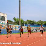 Competidores de atletismo van por las medallas de los Juegos Juveniles 2024