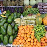Mercados capitalinos abastecidos al cien por ciento con los productos tradicionales de la temporada