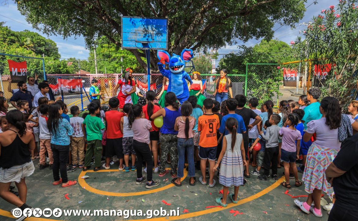 FESTIVAL INFANTIL DIA DE LA ALEGRIA, 1