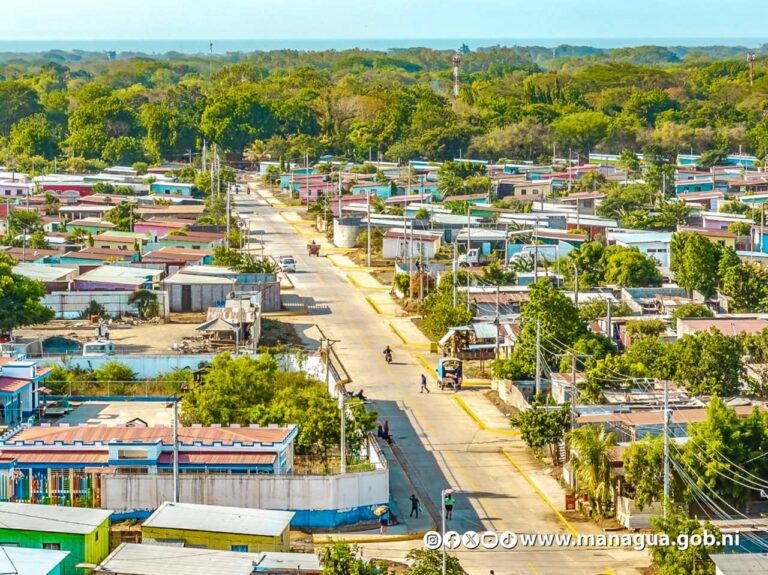 Urbanización Villa Jerusalén estrena 50 cuadras de concreto hidráulico